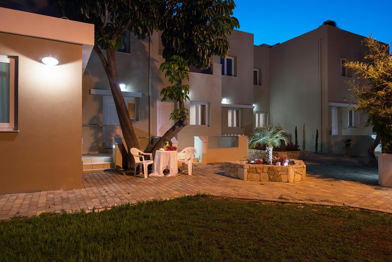 Blue Sky Apartments Малія Екстер'єр фото